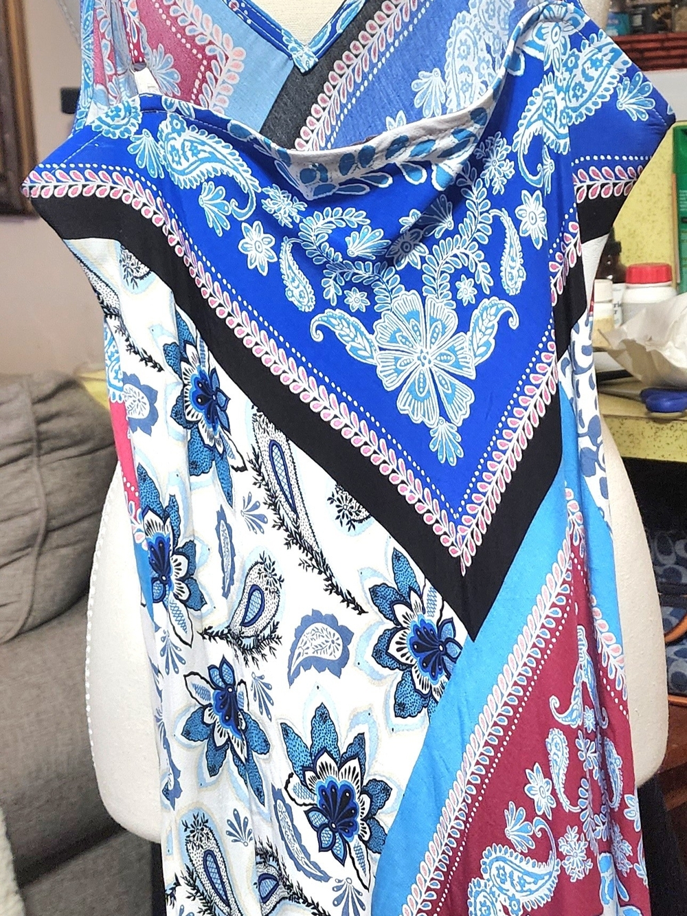 LOFT Blue and Pink Paisley Border Scarf Dress Sz 2 - Picture 3 of 5